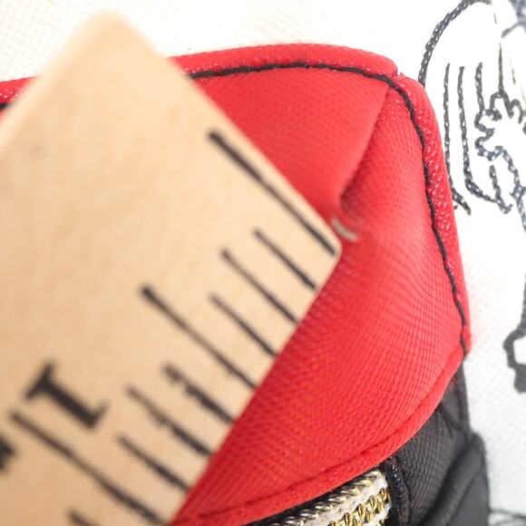 BioWorld Snoopy Charlie Brown Peanuts Gang Backpack White Black Cartoon Drawings - Picture 11 of 15